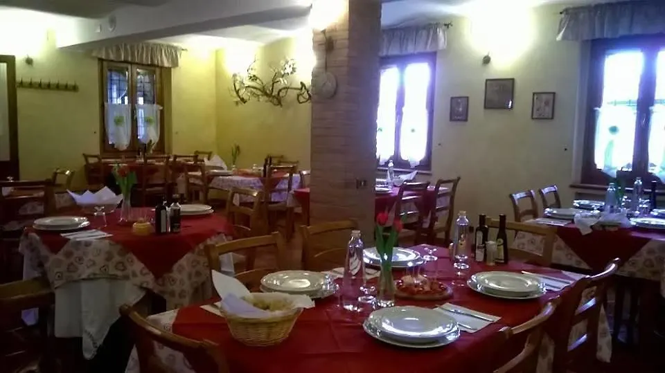 Farm Stay Agriturismo La Borgaccia Baiso