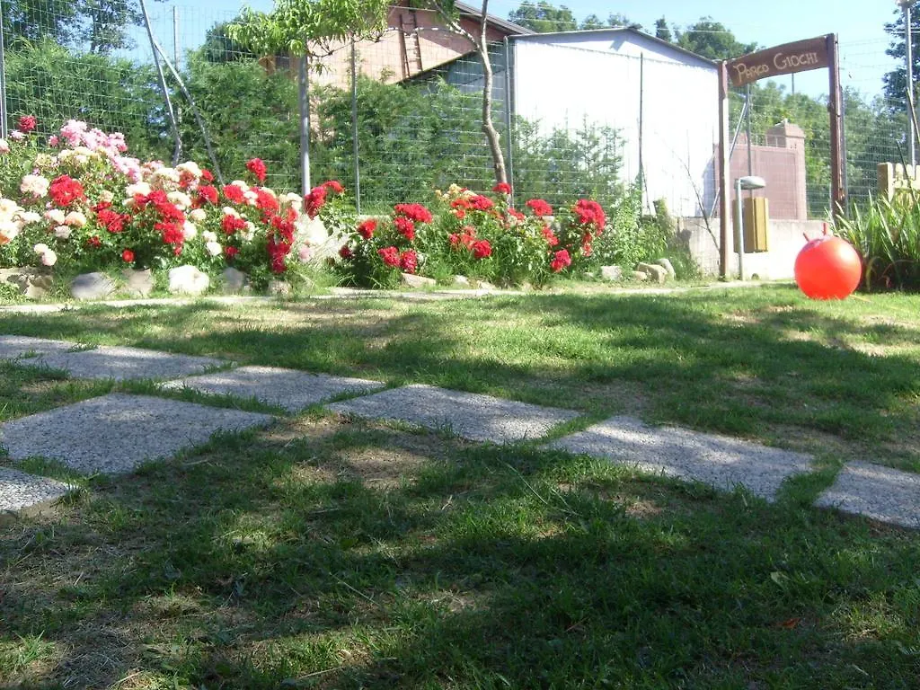 Farm Stay Agriturismo La Borgaccia Baiso